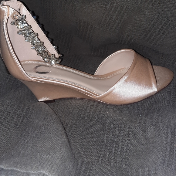 Ladies Dancing Shoes - Picture 2 of 6
